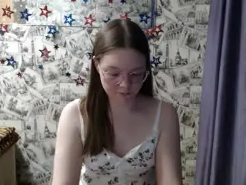 Honey_mood  live sex cam