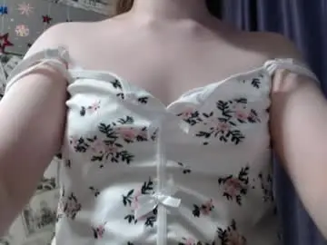 Honey_mood  live sex cam