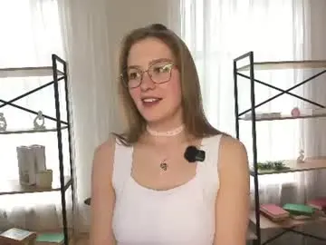 Ilonamoorman  live sex cam