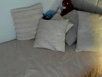 July_correa  live sex cam