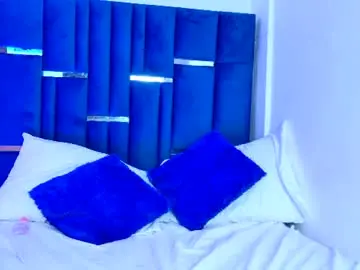 Karimeghills  live sex cam