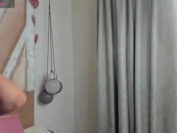 Lele_699  live sex cam