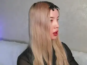 Lindathackerr  live sex cam