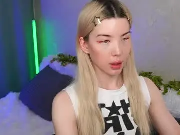 Lindathackerr  live sex cam