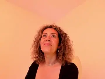 Paty_chic  live sex cam