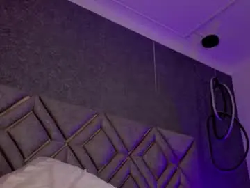 Renata_cruz_  live sex cam