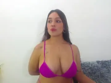 Renatabrownn28  live sex cam