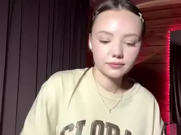 Troybradshaw  live sex cam