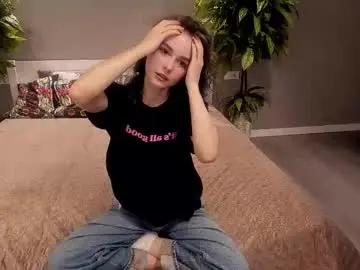 Veronikawild  live sex cam