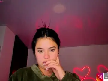 Victoryyy__  live sex cam