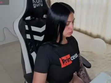 Victoryyy__  live sex cam