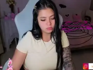 Victoryyy__  live sex cam