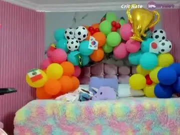 Yulii_16  live sex cam