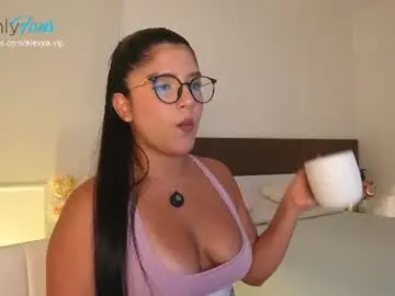Alexxa_dz  live sex cam