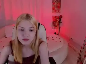 Arcticpearl  live sex cam