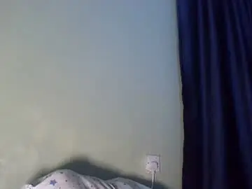 Ayaecaptain  live sex cam