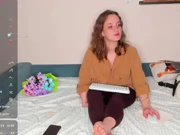 Cutievikki  live sex cam