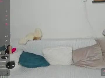 Cutievikki  live sex cam