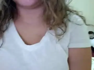 Dulcinnea  live sex cam