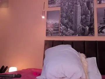 Hailey_foxxx  live sex cam