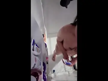 Hiddentigerr  live sex cam