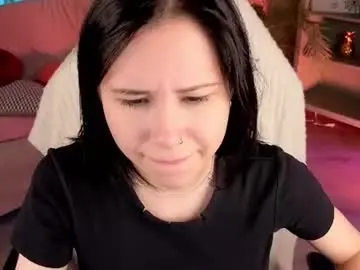 Kiratemptt  live sex cam