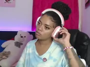 Ladydanniela  live sex cam