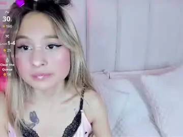 Miss_luna01  live sex cam