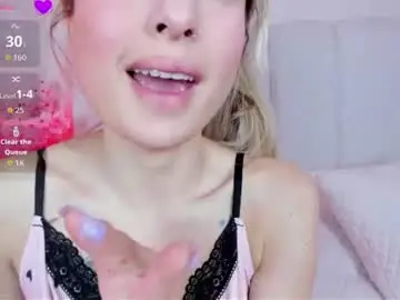 Miss_luna01  live sex cam