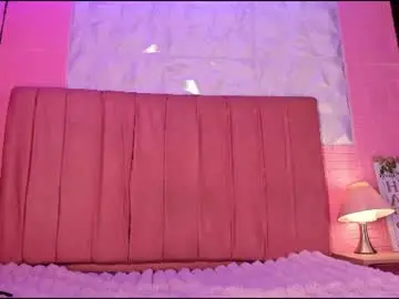 Mpeachvelvet  live sex cam