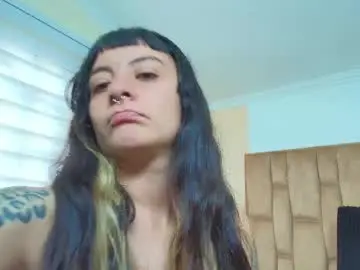 Naughty_kittenm  live sex cam