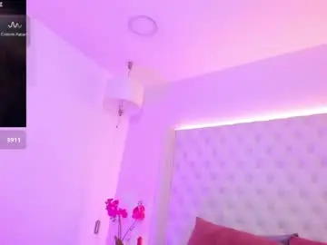 Nicolle_sanchezz  live sex cam