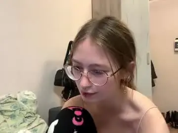 Pamulahallquist  live sex cam