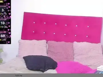 Sasha_xxxx_  live sex cam