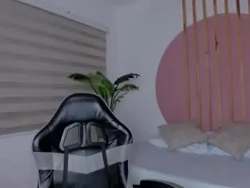 Seraphine_larj  live sex cam