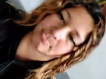 Sexy_valeshca  live sex cam