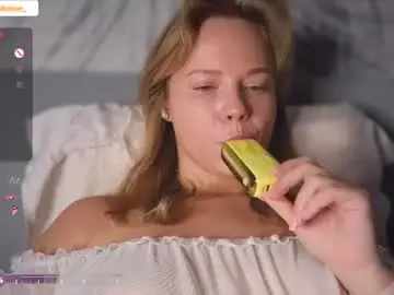 Stefanie_collins  live sex cam