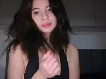 Stuirt  live sex cam