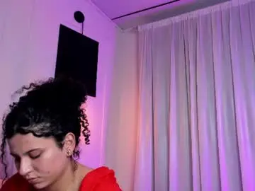 Violet_blairs  live sex cam
