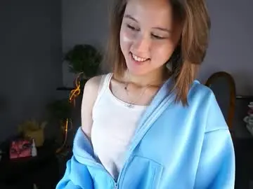 Yahairaseftick  live sex cam