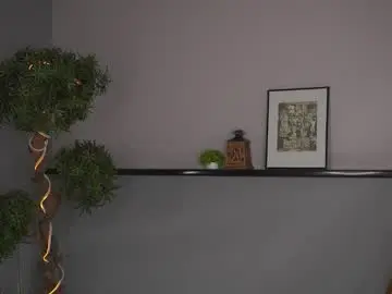 Yahairaseftick  live sex cam