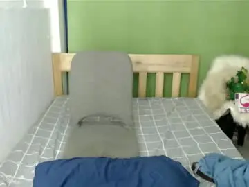 Cathalea_toni  live sex cam