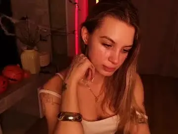 Eziliz  live sex cam