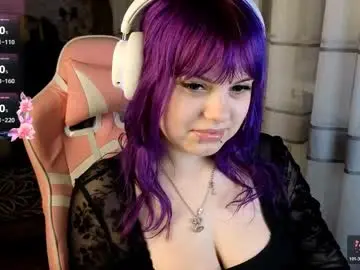 Lovelykristii  live sex cam