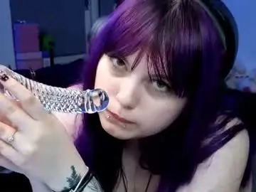 Lovelykristii  live sex cam
