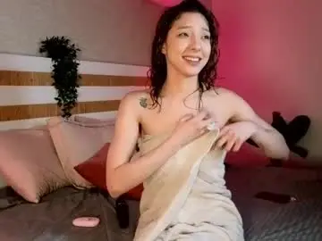 Lyahaven  live sex cam