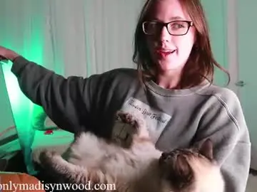 Madisynwood  live sex cam