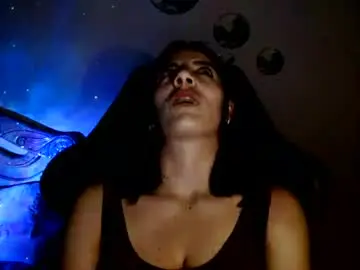 Nadia_r1  live sex cam