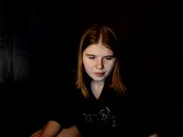 Raylenestoltenburg  live sex cam