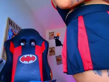 Selina_kyl3  live sex cam